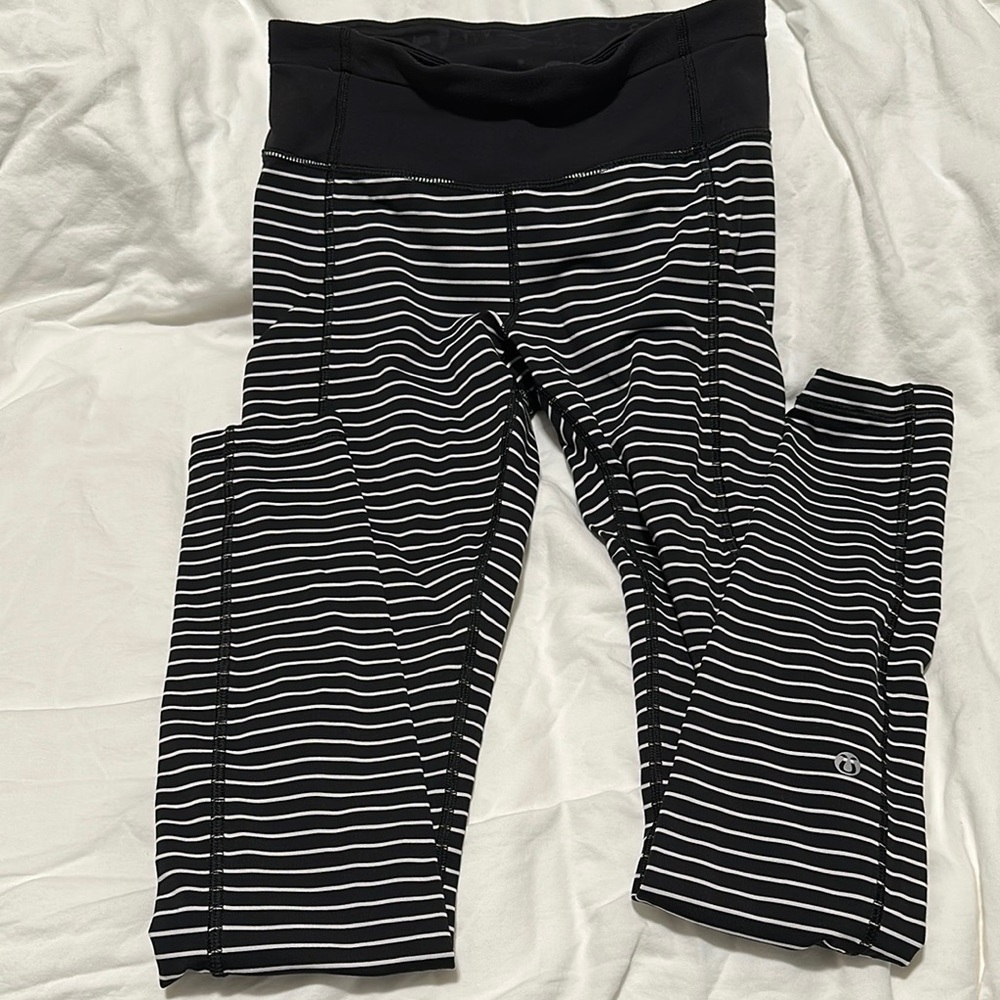 Women’s  Black and White Striped Leggings